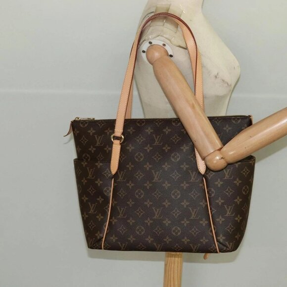 LOUIS VUITTON Monogram Totally MM Tote Bag M56689 LV Auth 101342SAV - Picture 3 of 16